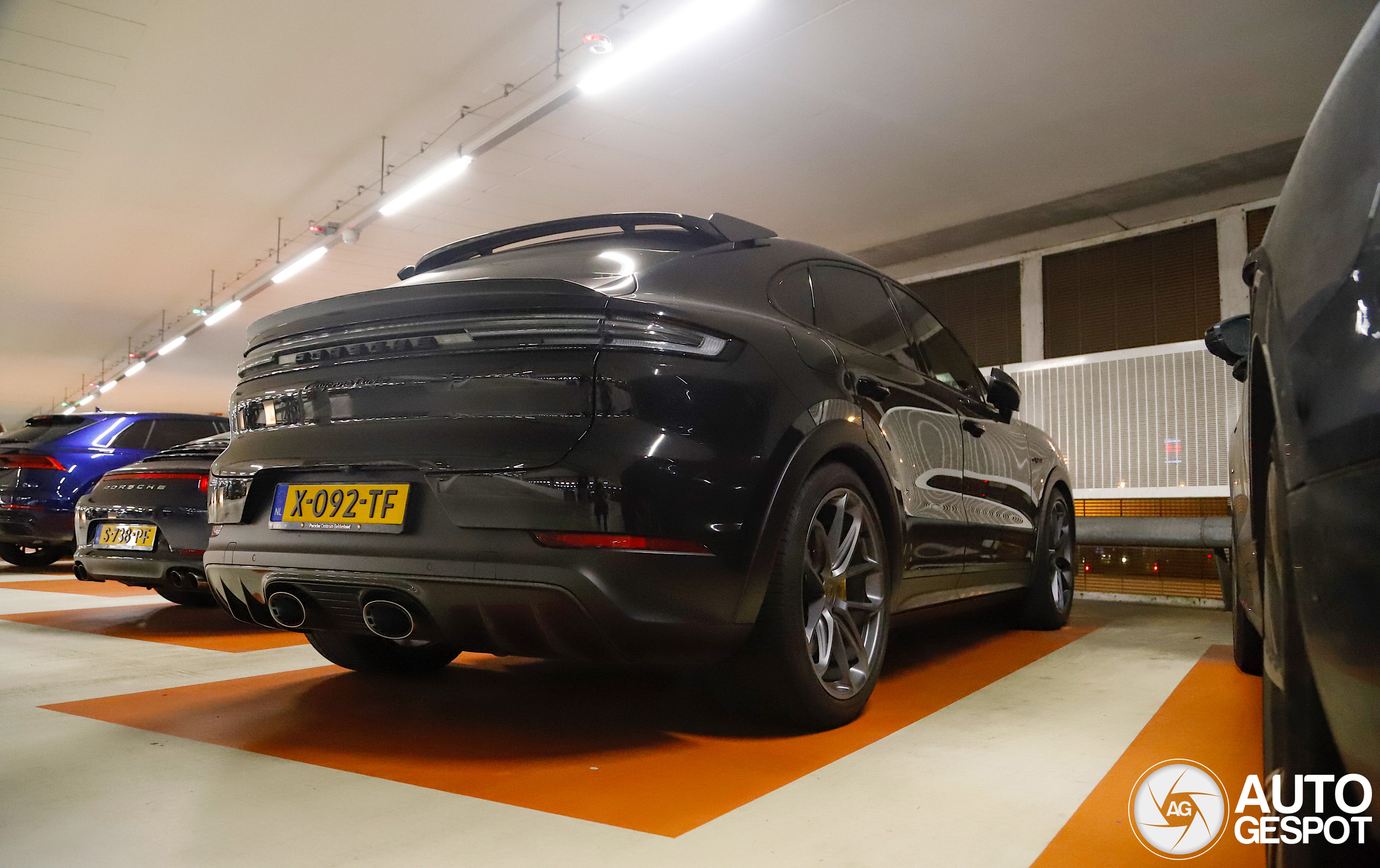 Porsche Cayenne Coupé Turbo E-Hybrid