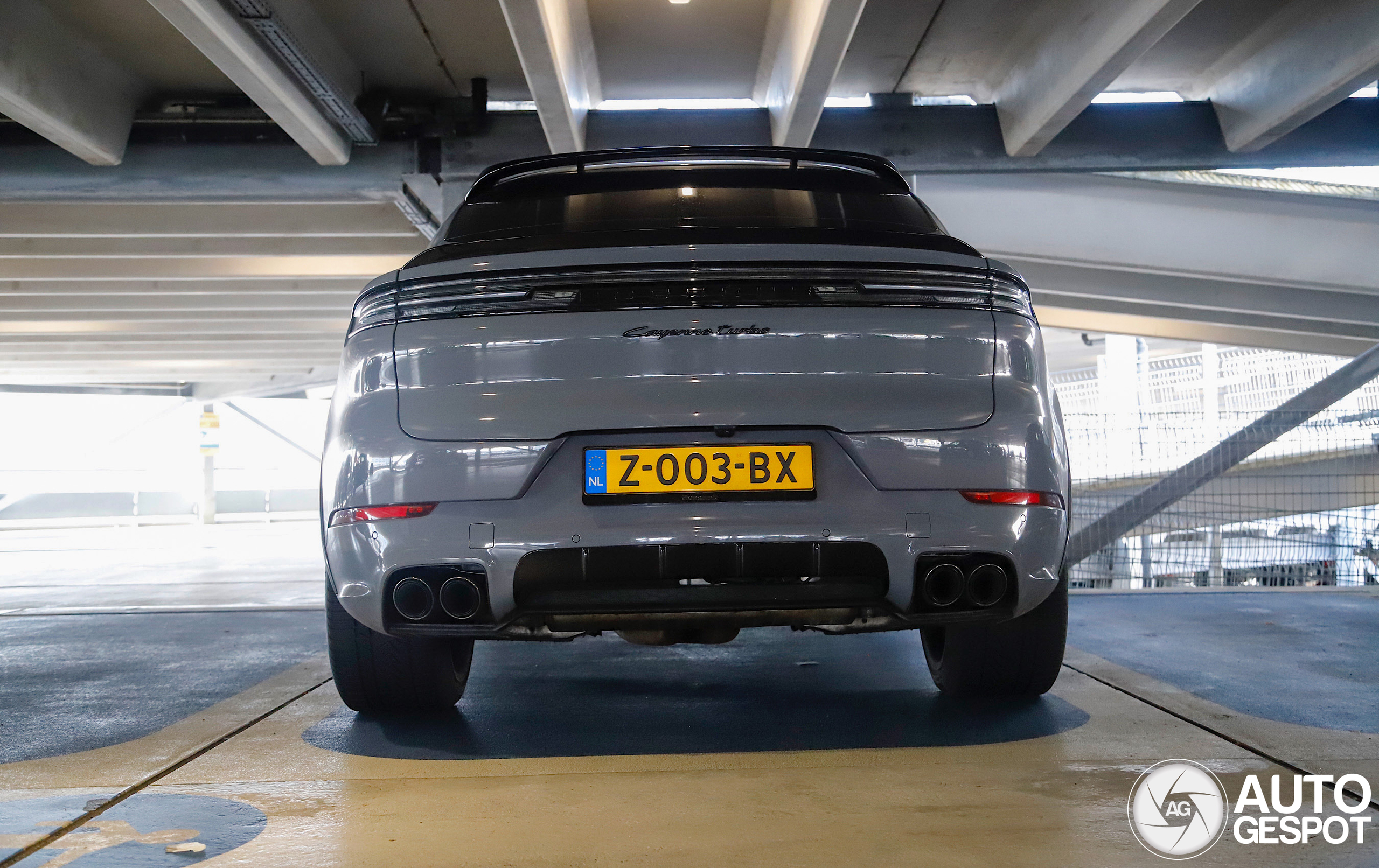 Porsche Cayenne Coupé Turbo E-Hybrid