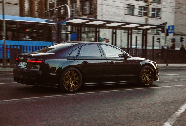 Audi S8 D4 Plus