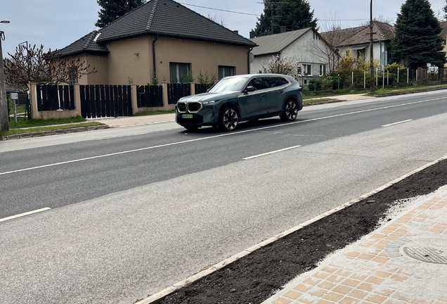 BMW XM G09