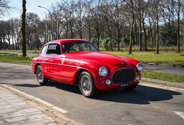 Ferrari 212 Inter Touring Berlinetta