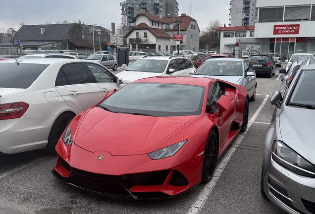 Lamborghini Huracán LP640-4 EVO