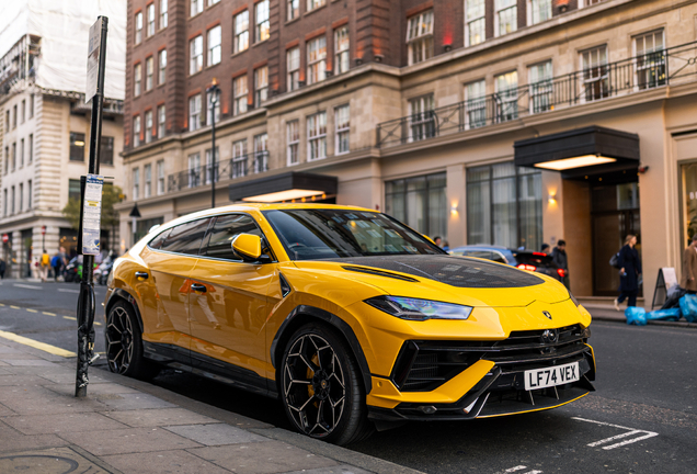 Lamborghini Urus Performante