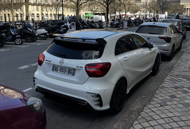 Mercedes-AMG A 45 W176 2015