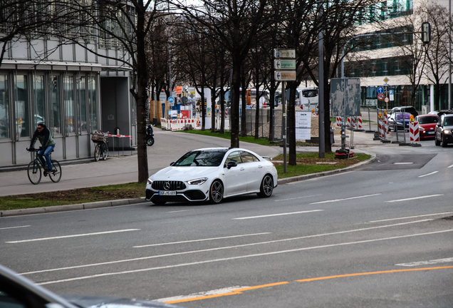 Mercedes-AMG CLA 45 S C118