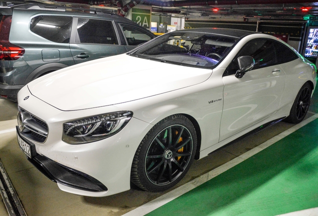 Mercedes-AMG S 63 Coupé C217