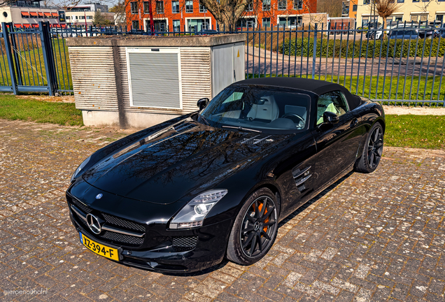 Mercedes-Benz SLS AMG Roadster