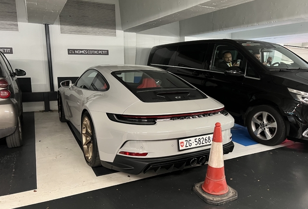 Porsche 992 GT3 Touring