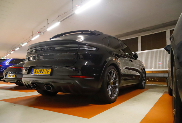 Porsche Cayenne Coupé Turbo E-Hybrid
