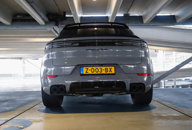 Porsche Cayenne Coupé Turbo E-Hybrid