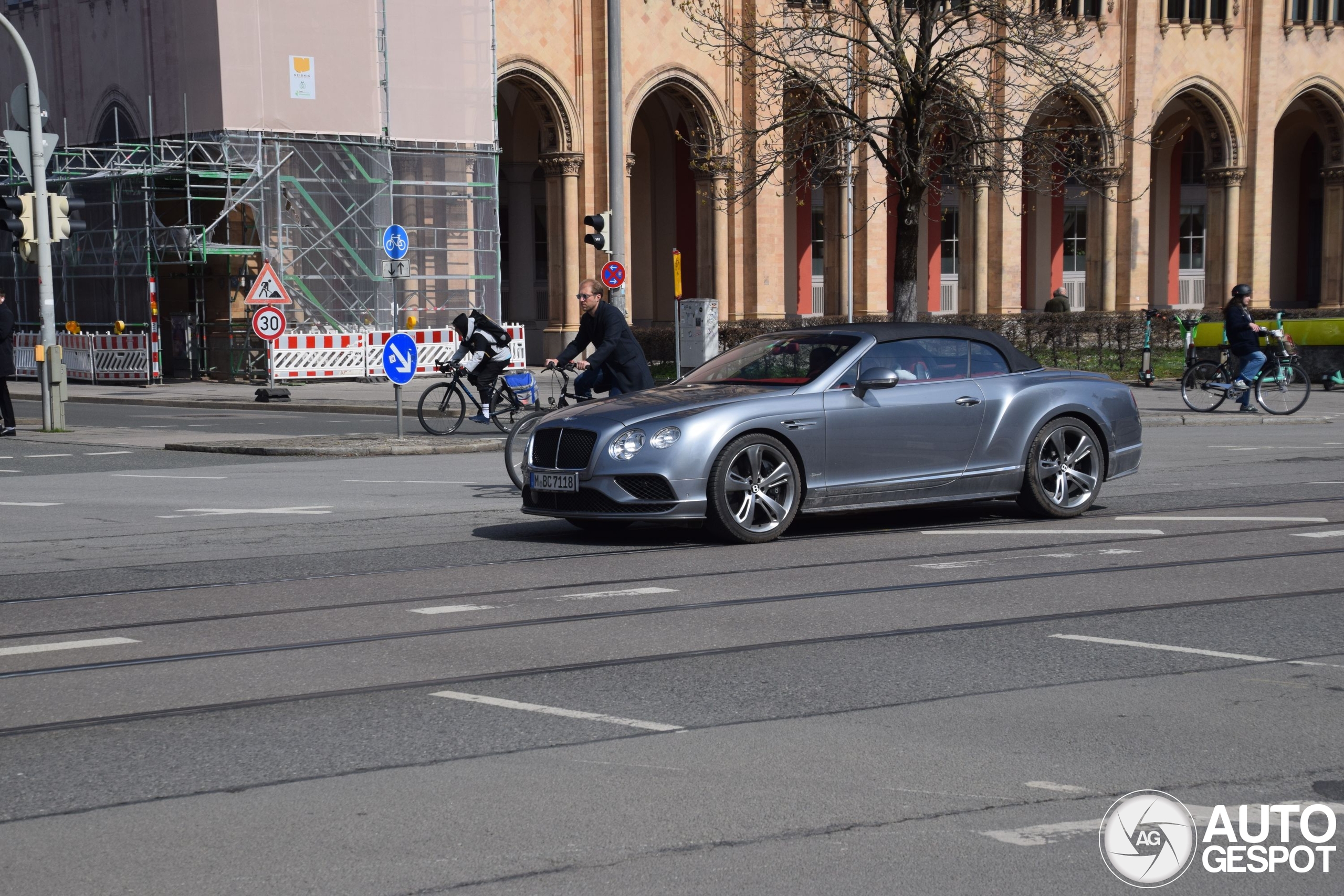 Bentley Continental GTC Speed 2016