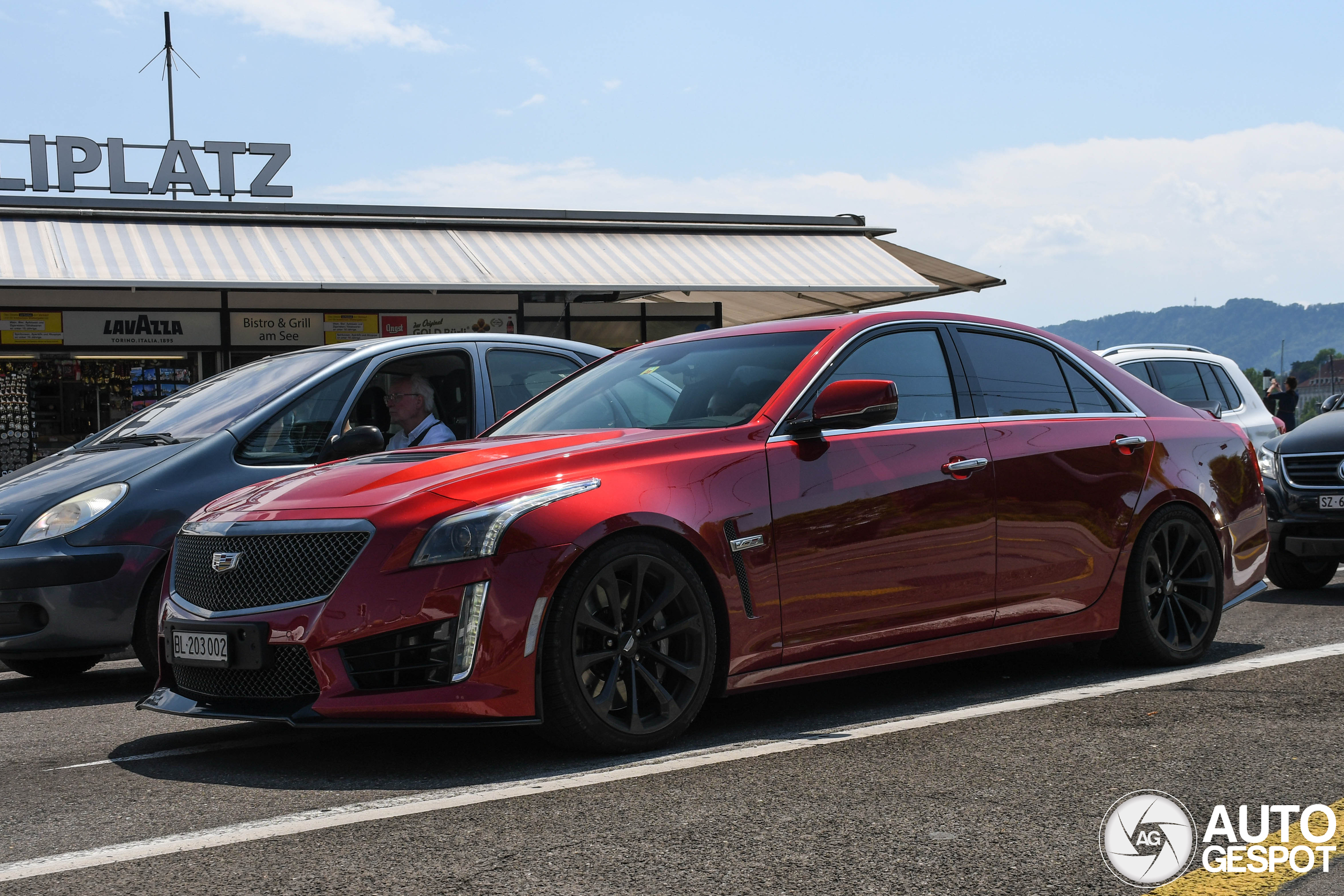 Cadillac CTS-V 2015