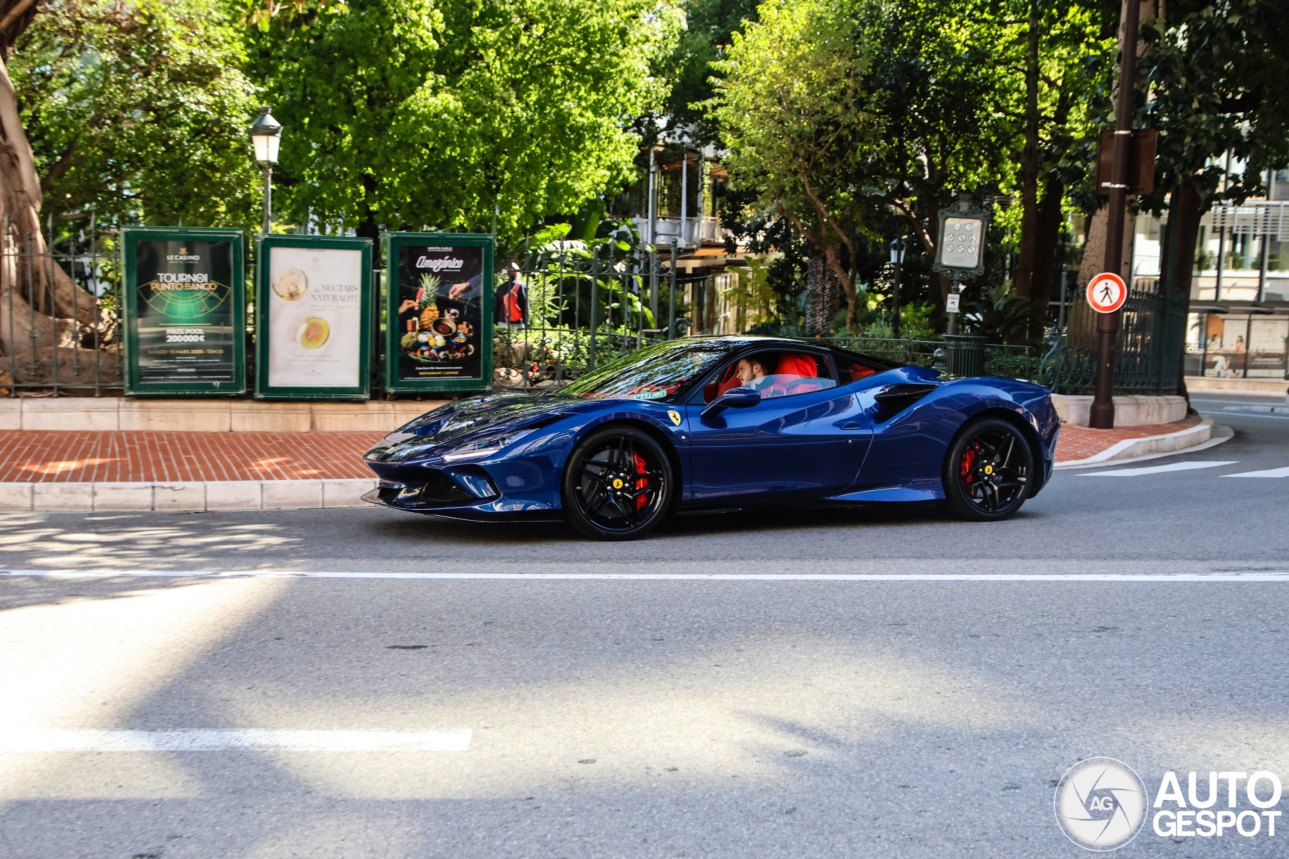 Ferrari F8 Tributo