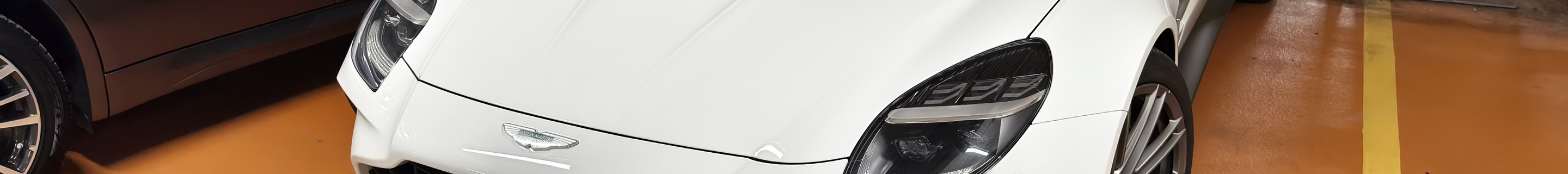 Aston Martin Vantage 2024
