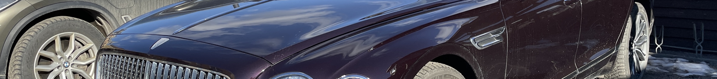 Bentley Flying Spur Hybrid