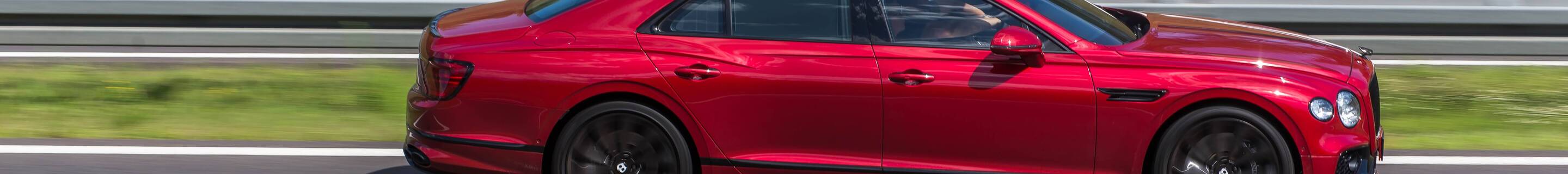 Bentley Flying Spur V8 2021