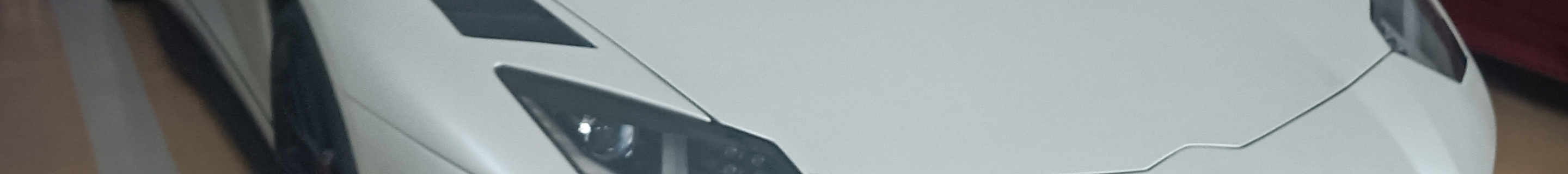 Lamborghini Aventador LP700-4