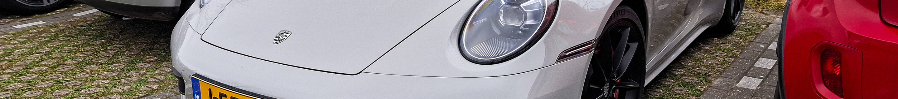 Porsche 992 Carrera 4S MkI