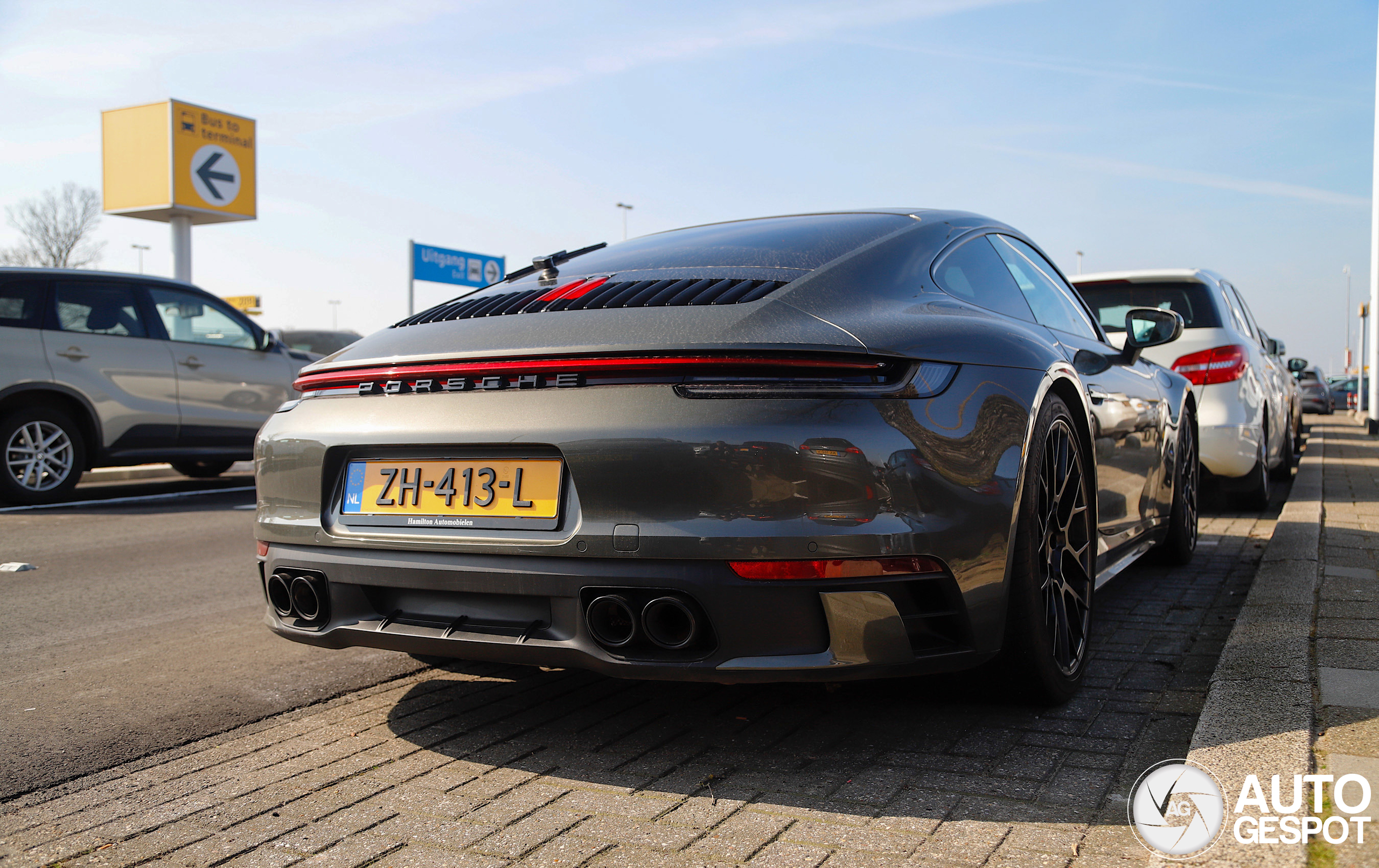 Porsche 992 Carrera S