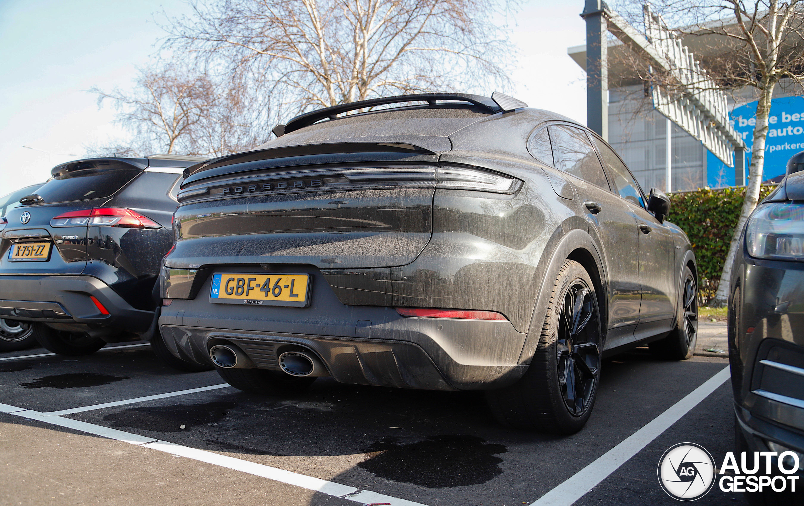 Porsche Cayenne Coupé Turbo E-Hybrid