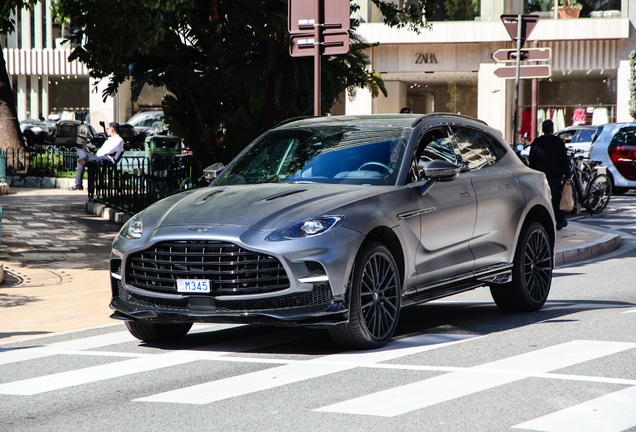 Aston Martin DBX707