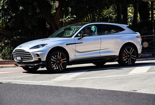 Aston Martin DBX707