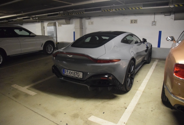 Aston Martin V8 Vantage 2018