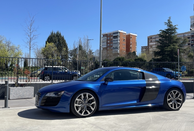 Audi R8 V10
