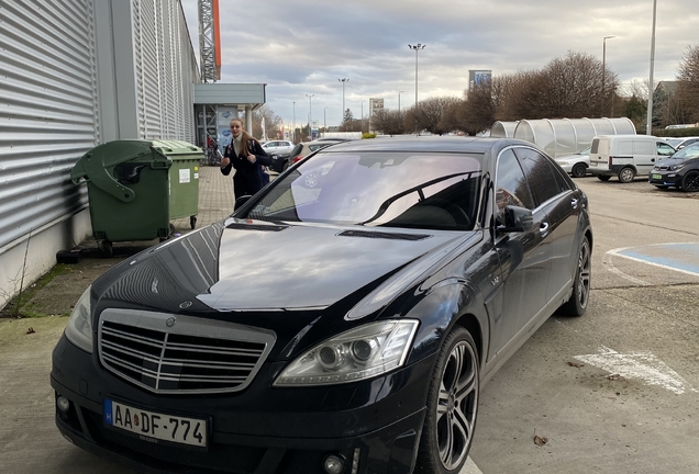 Mercedes-Benz Brabus S V12 R
