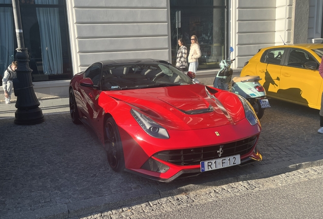 Ferrari F12berlinetta Novitec Rosso
