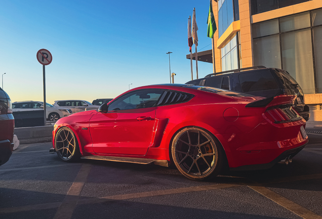 Ford Mustang GT 2015