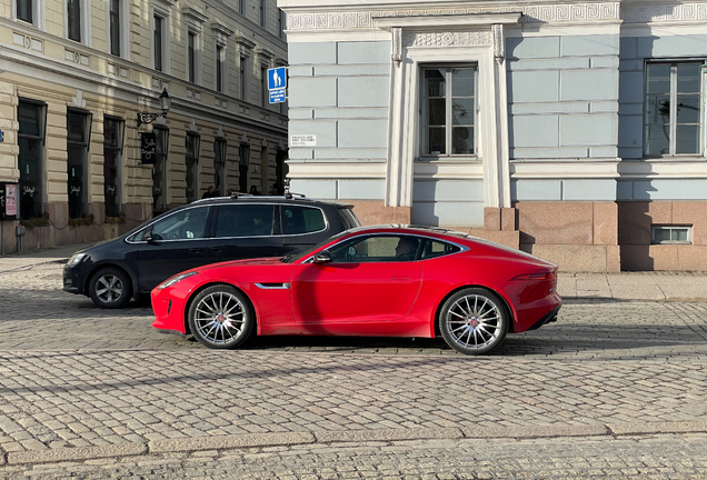 Jaguar F-TYPE S Coupé