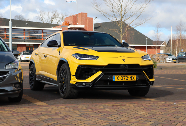 Lamborghini Urus S
