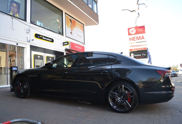 Maserati Quattroporte Modena Q4
