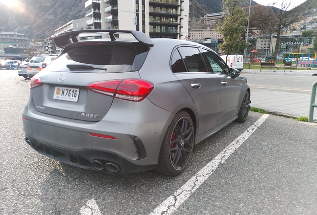 Mercedes-AMG A 45 S W177