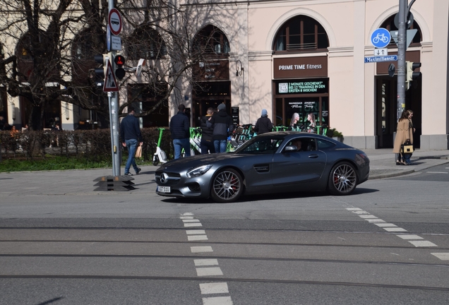 Mercedes-AMG GT S C190