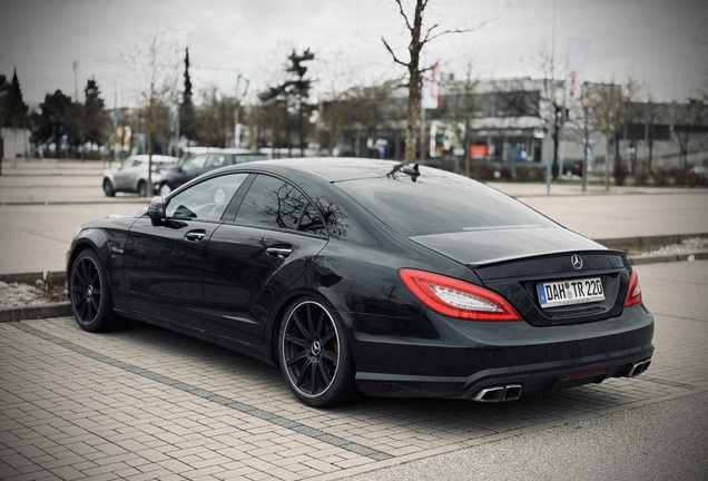 Mercedes-Benz CLS 63 AMG C218