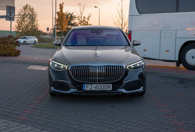 Mercedes-Maybach S 680 X223