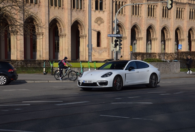Porsche 971 Panamera GTS MkII