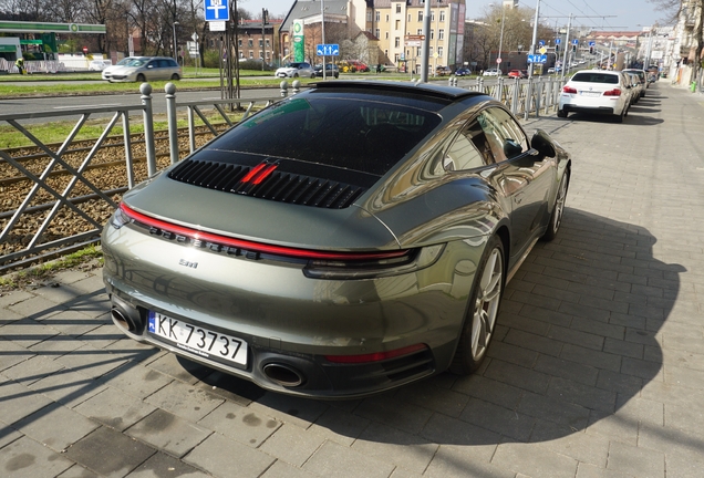 Porsche 992 Carrera 4S