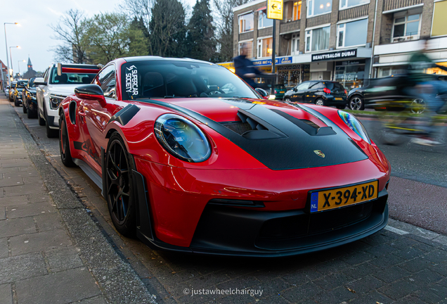 Porsche 992 GT3 RS Weissach Package