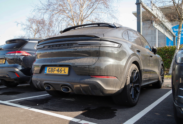 Porsche Cayenne Coupé Turbo E-Hybrid