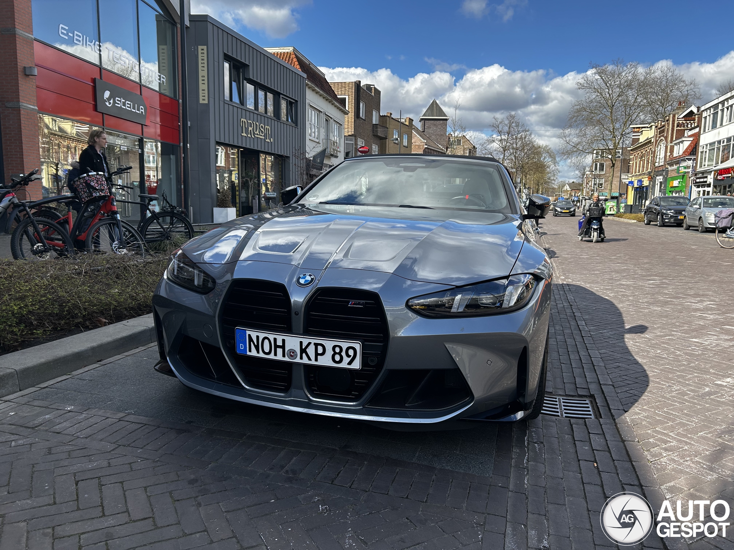 BMW M4 G83 Convertible Competition