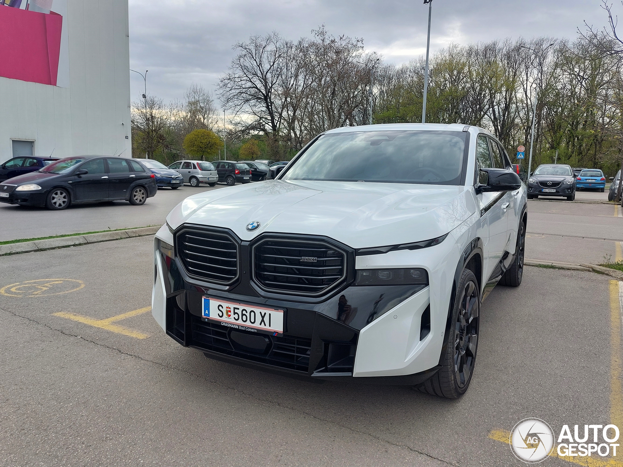 BMW XM G09