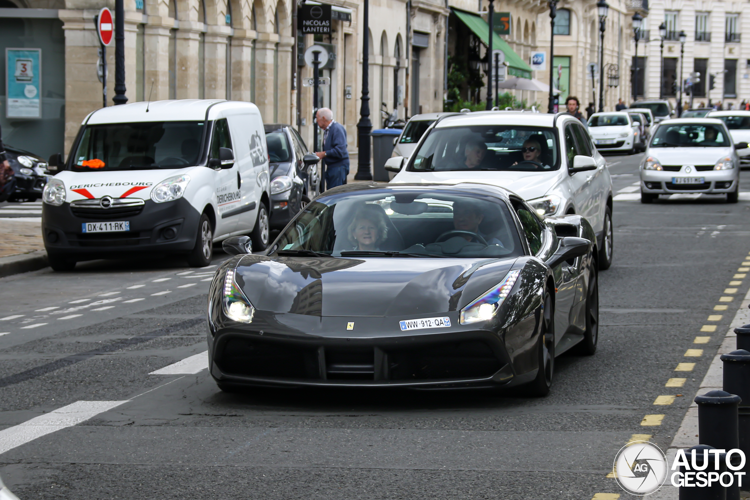 Ferrari 488 Spider