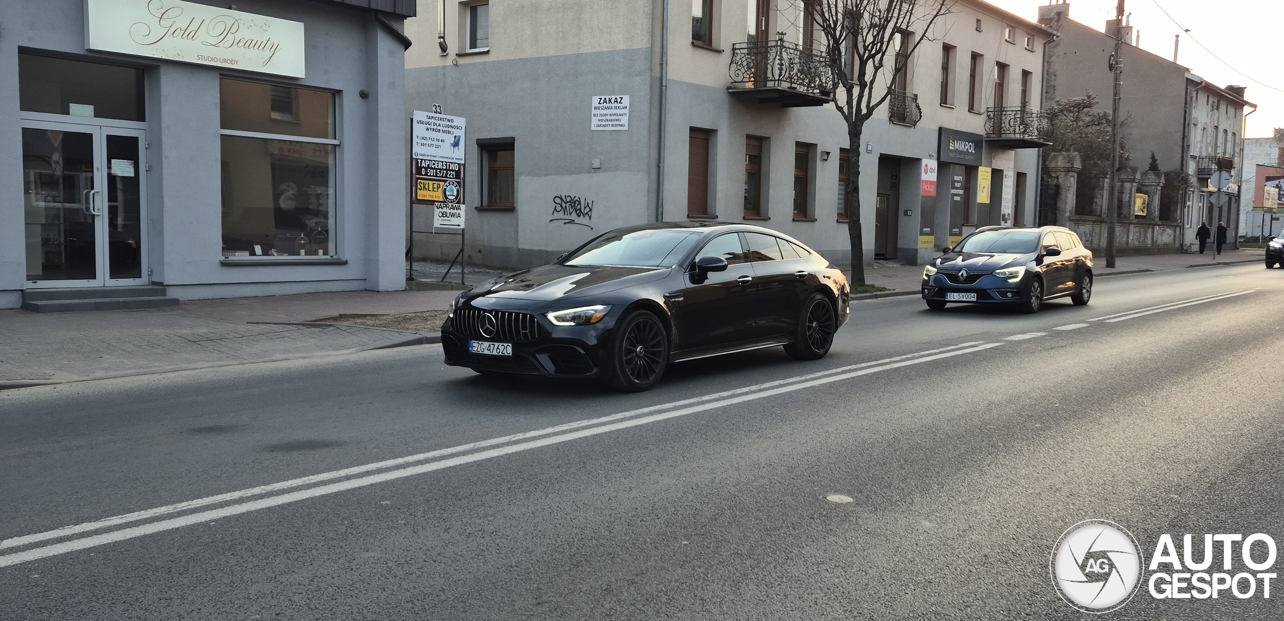 Mercedes-AMG GT 63 X290