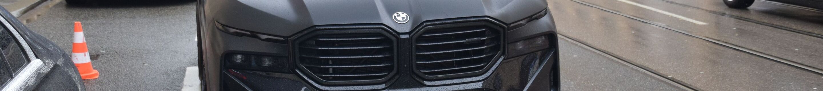 BMW XM G09