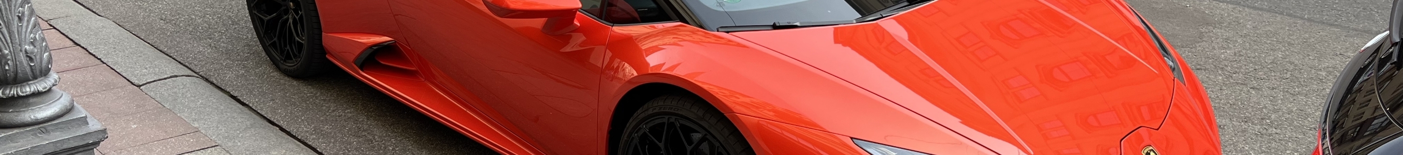 Lamborghini Huracán LP640-4 EVO Spyder