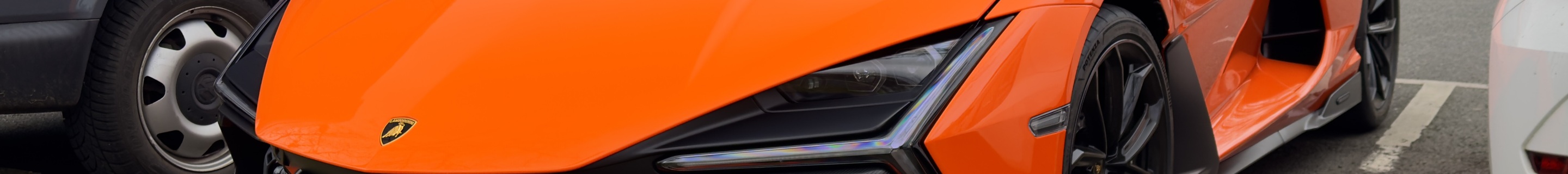 Lamborghini Revuelto