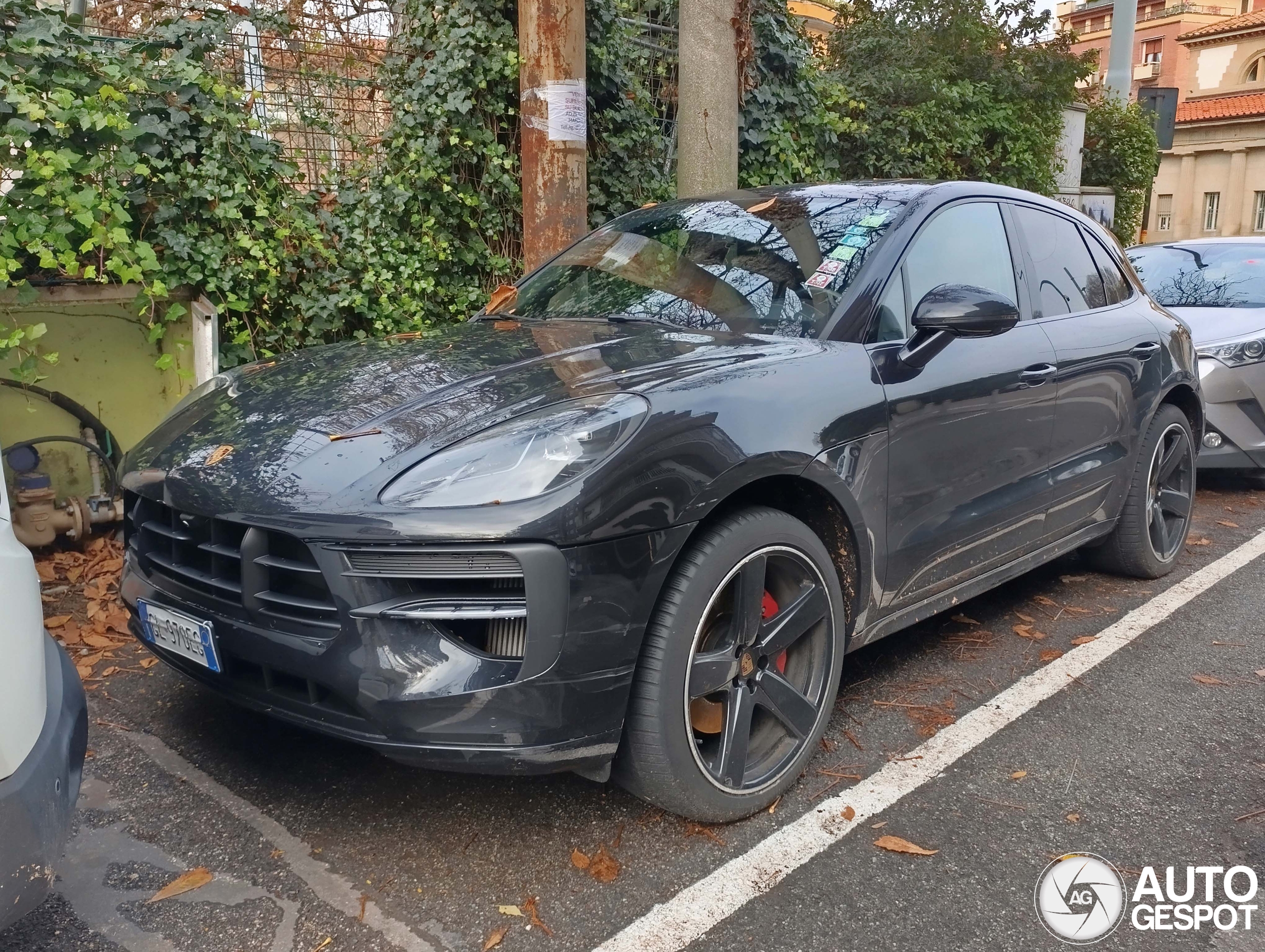 Porsche 95B Macan GTS MkII